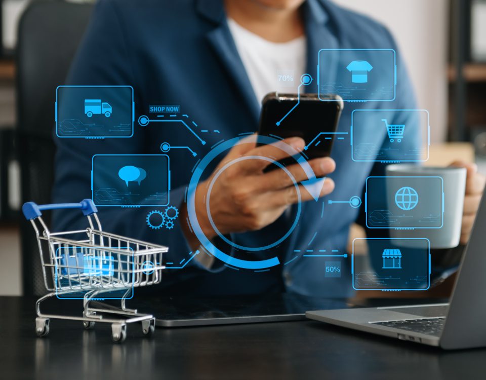 Persona trabajando en software de ventas